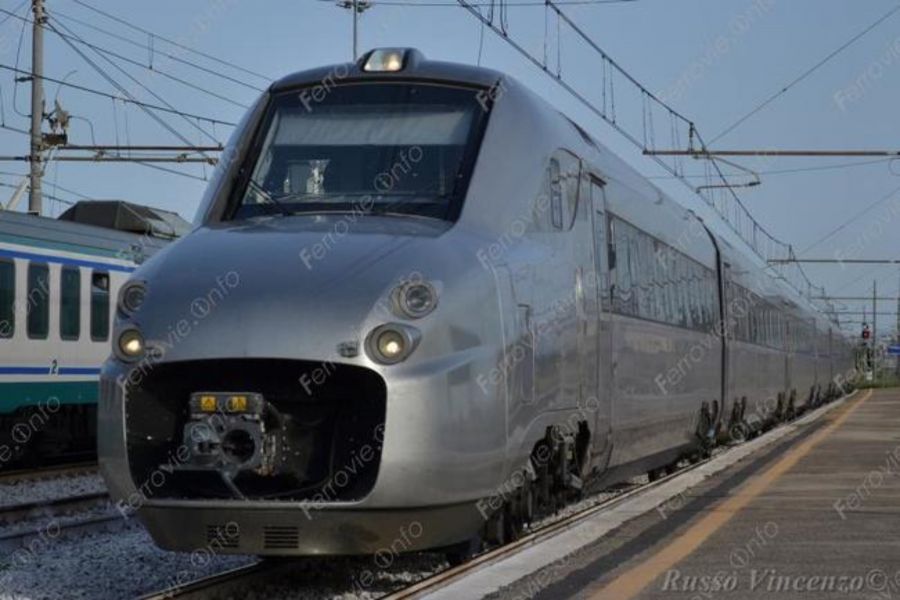 Ferrovie: gli ETR 700 arrivano subito a undici